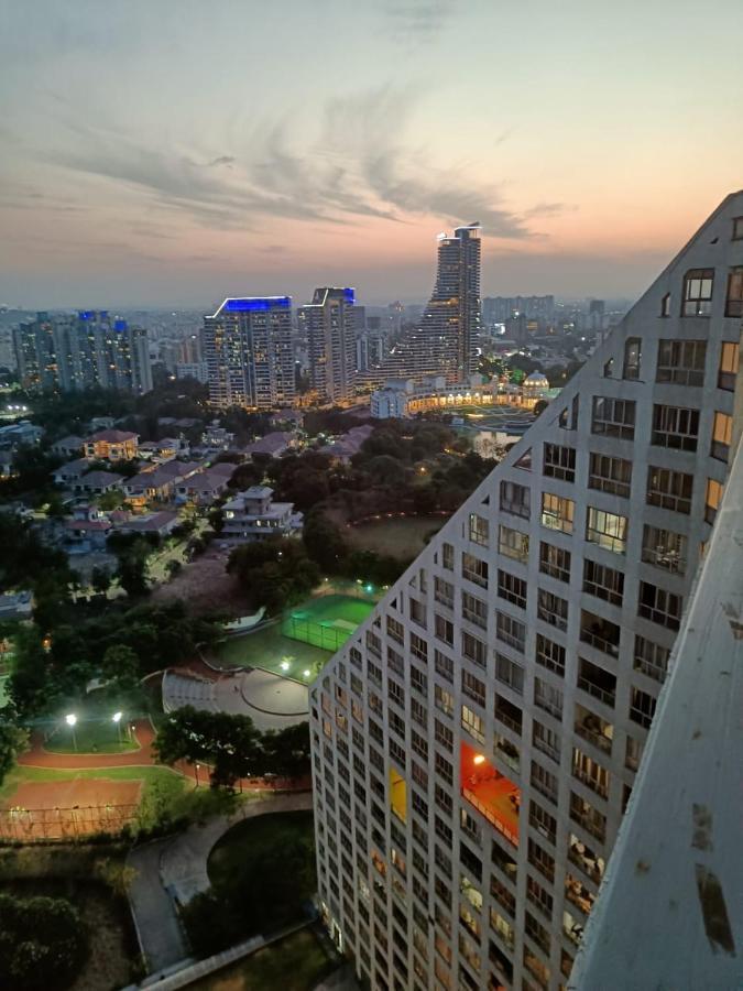 Hotel Royal Nest Premium Mundhva Exterior foto