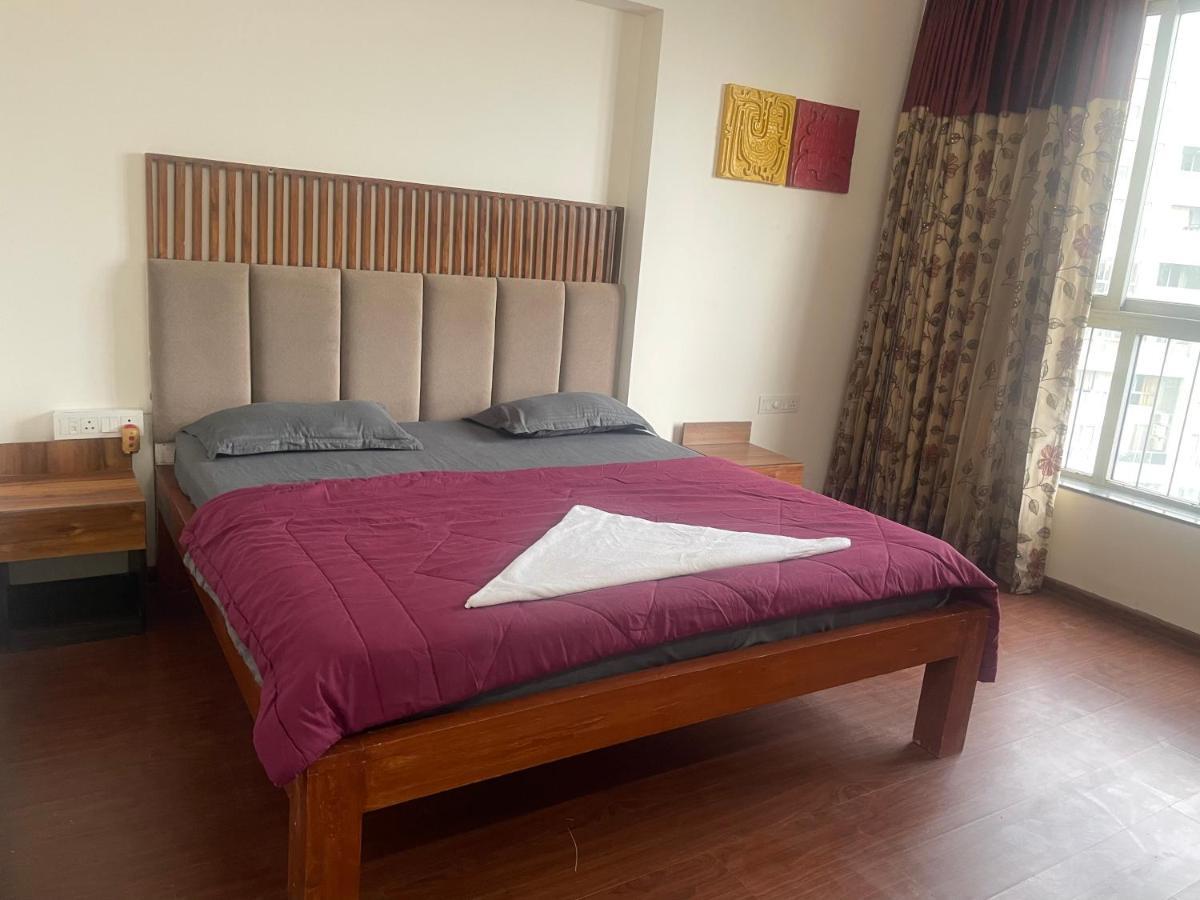 Hotel Royal Nest Premium Mundhva Exterior foto