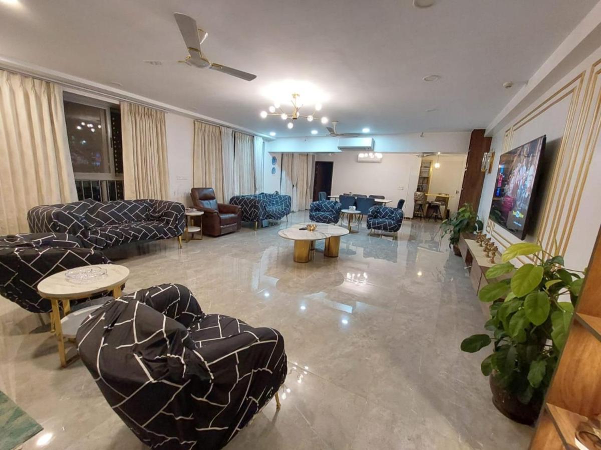 Hotel Royal Nest Premium Mundhva Exterior foto