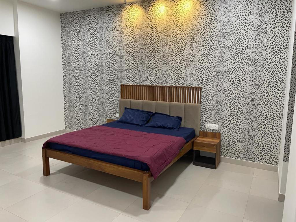 Hotel Royal Nest Premium Mundhva Exterior foto
